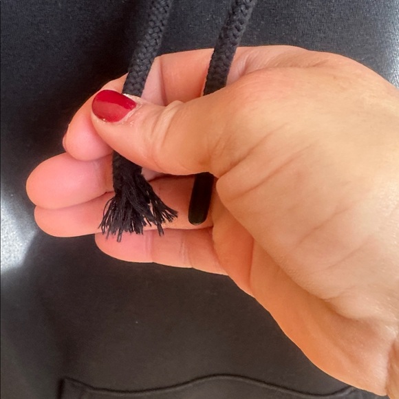 CLASSIC HOODIE - Picture 12 of 14